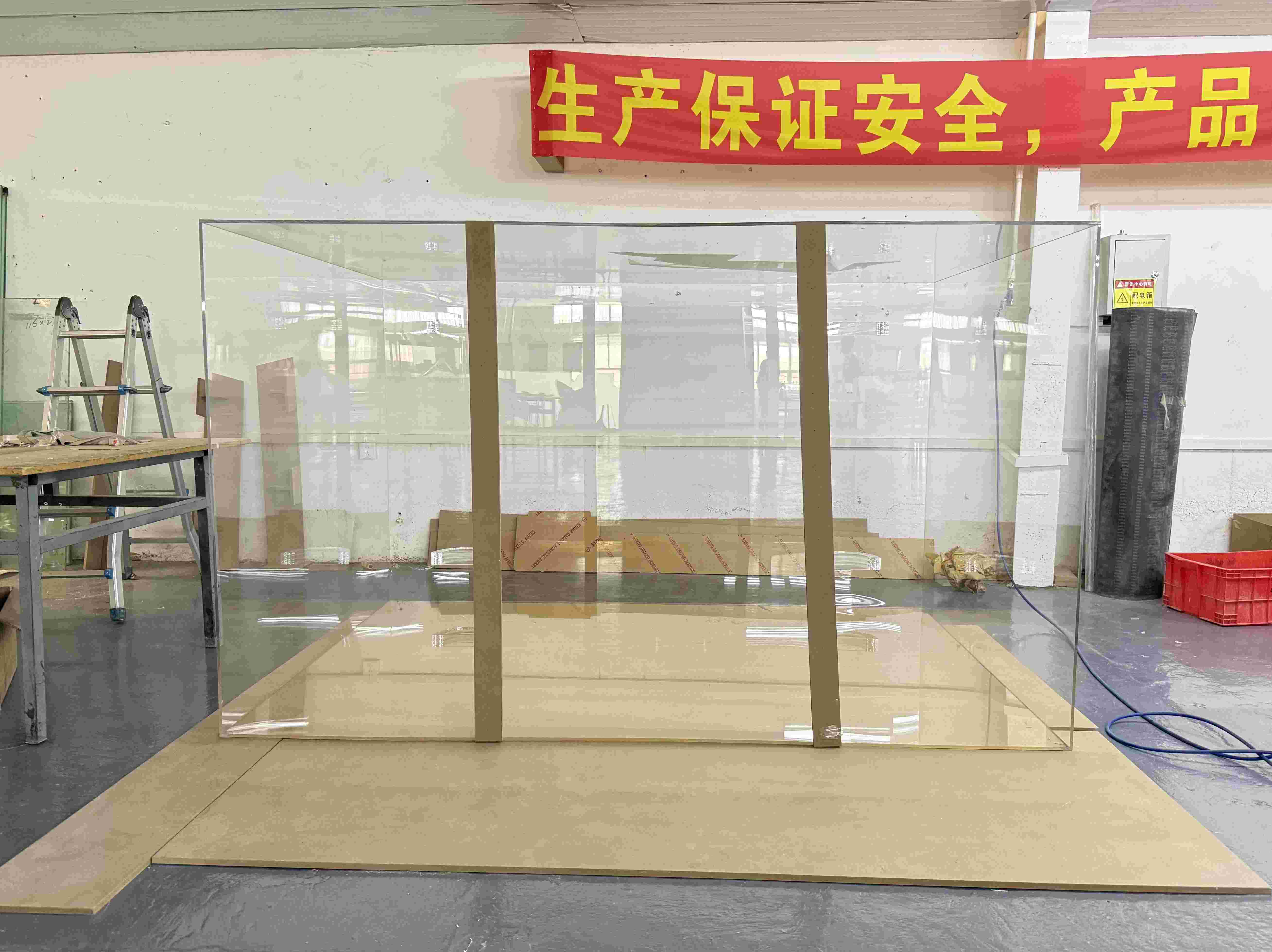 亚克力大型防护罩